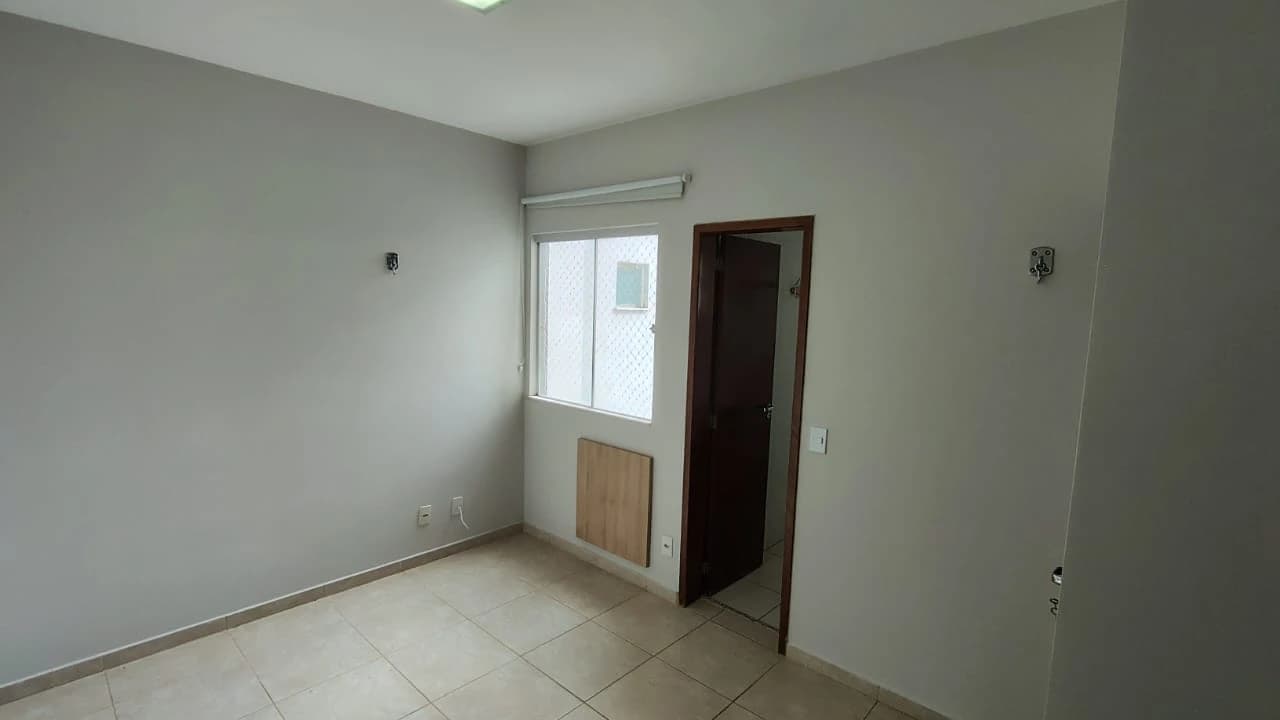 Miniatura 12