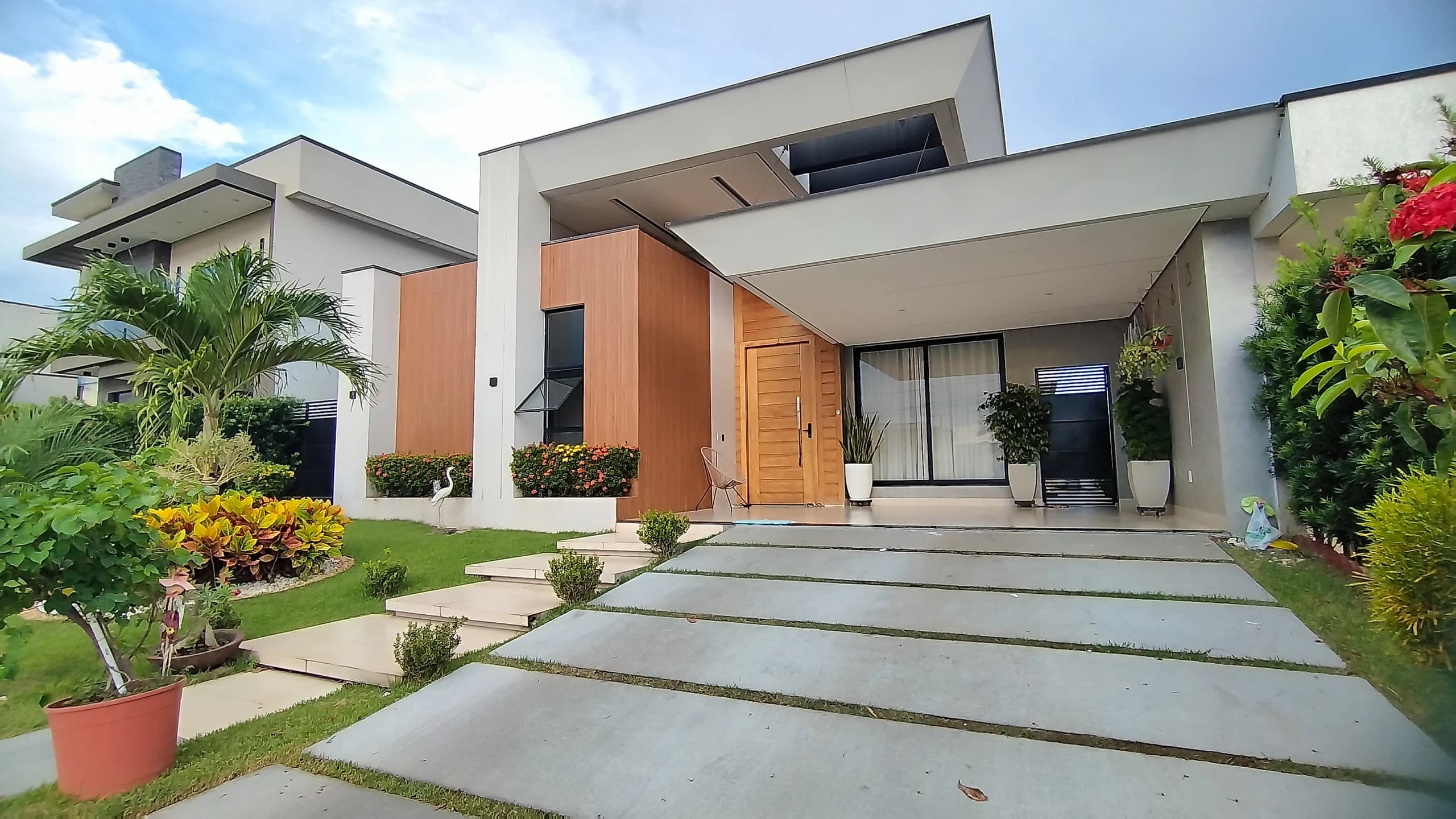 Casa de alto padrão no condomínio Verana